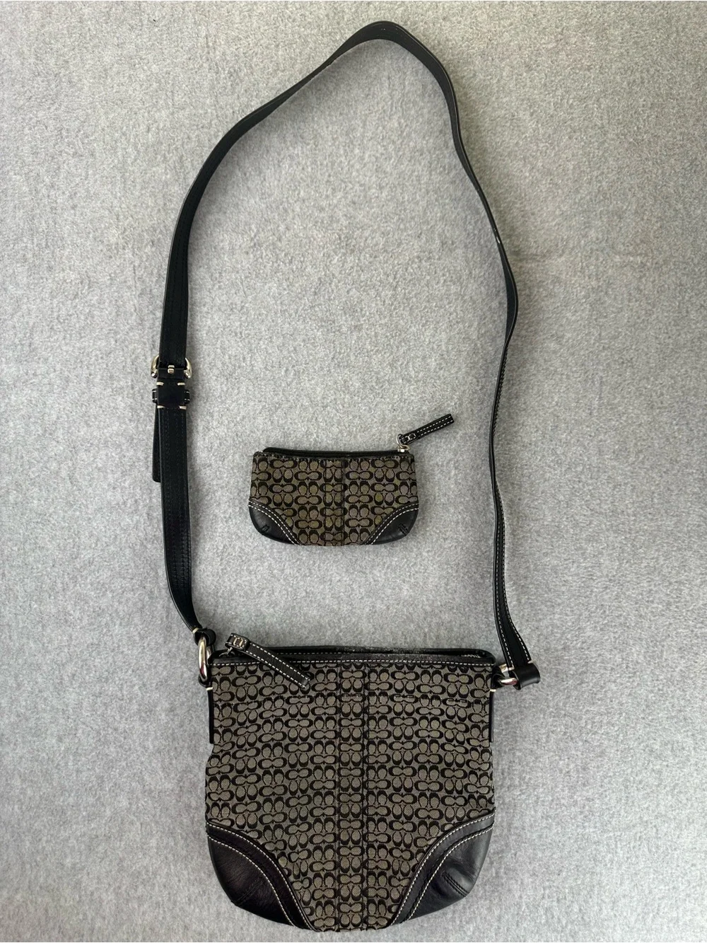 Y2K Coach Soho Signature Swingpack Crossbody Bag & Coin Purse Small C Monogram